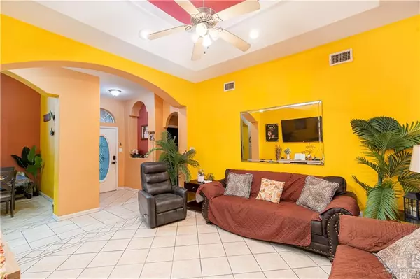 Pharr, TX 78577,716 Grosbeak AVE