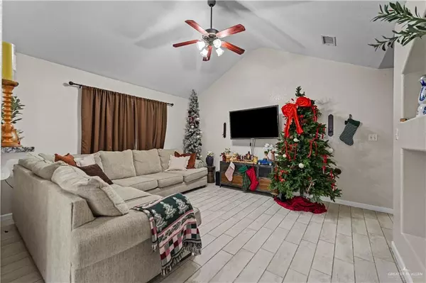 Edinburg, TX 78542,3903 Albanian ST