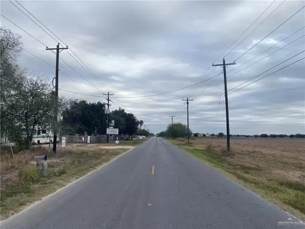 Edinburg, TX 78542,905 E Davis RD