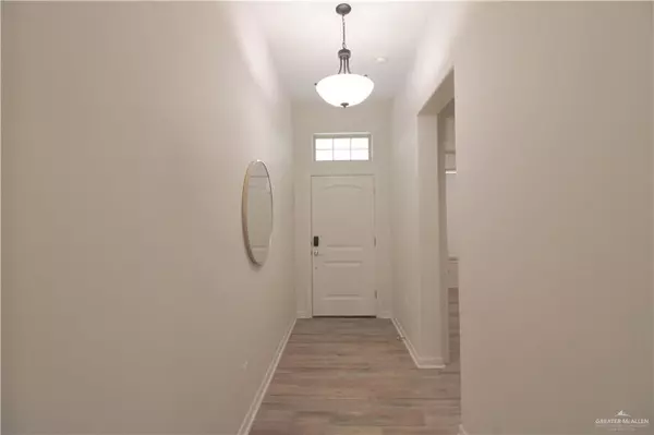 Mcallen, TX 78504,14202 Chalk Ridge DR