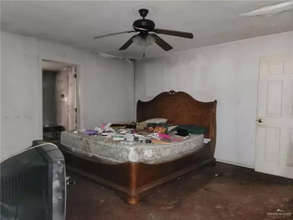 Mcallen, TX 78503,2132 Azteca AVE