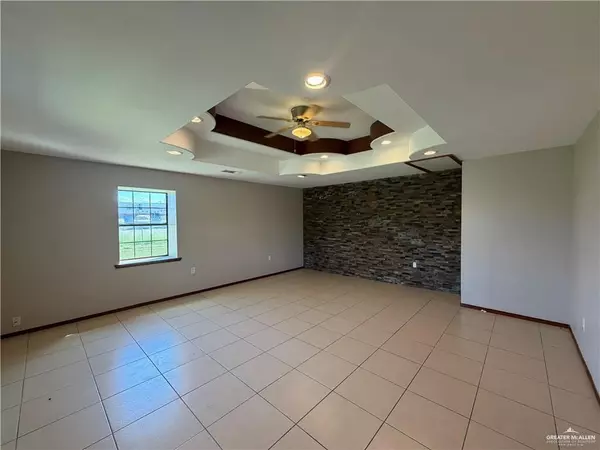 Weslaco, TX 78599,620 E Jefferson ST