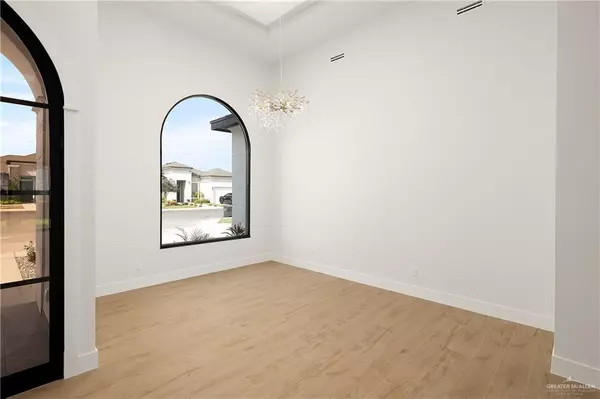 Mission, TX 78574,2502 Viola ST