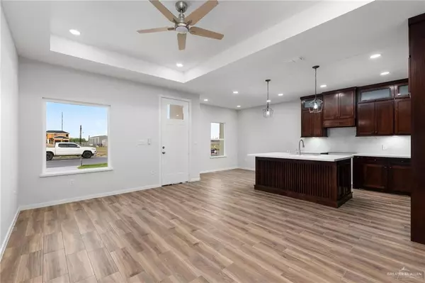 Donna, TX 78537,403 Barcelona AVE