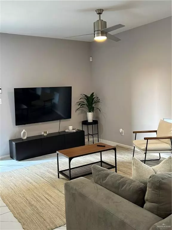 Mcallen, TX 78501,1320 E Camellia AVE #A