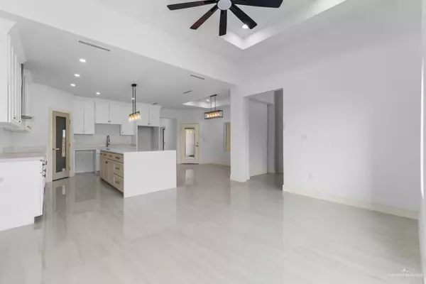 Brownsville, TX 78526,6999 Heritage Oaks RD