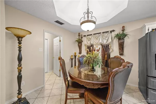 San Juan, TX 78589,2109 N Dos Arbolitos AVE