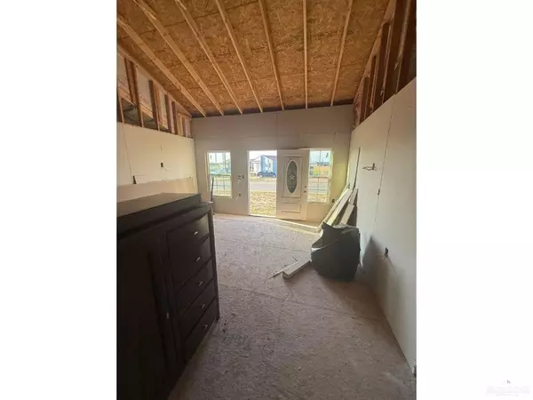 Weslaco, TX 78596,2836 Lazio LN