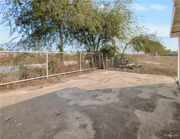 Alton, TX 78573,602 N Dakota ST