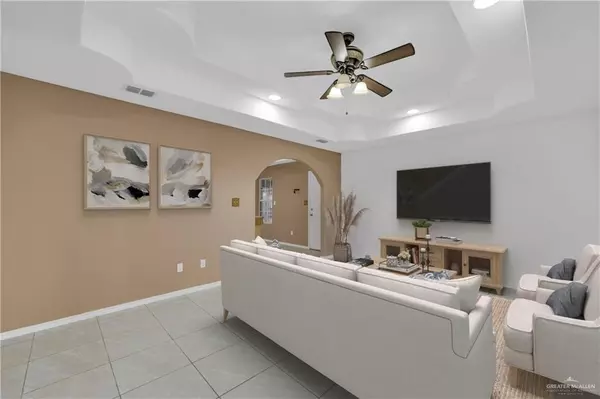 San Juan, TX 78589,211 Dove ST