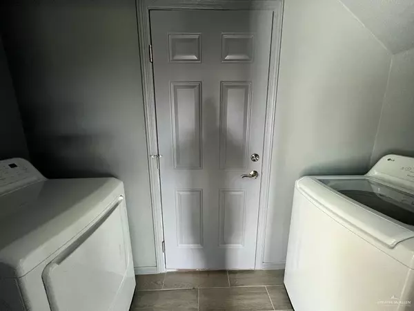 Edinburg, TX 78541,1706 Nassau ST