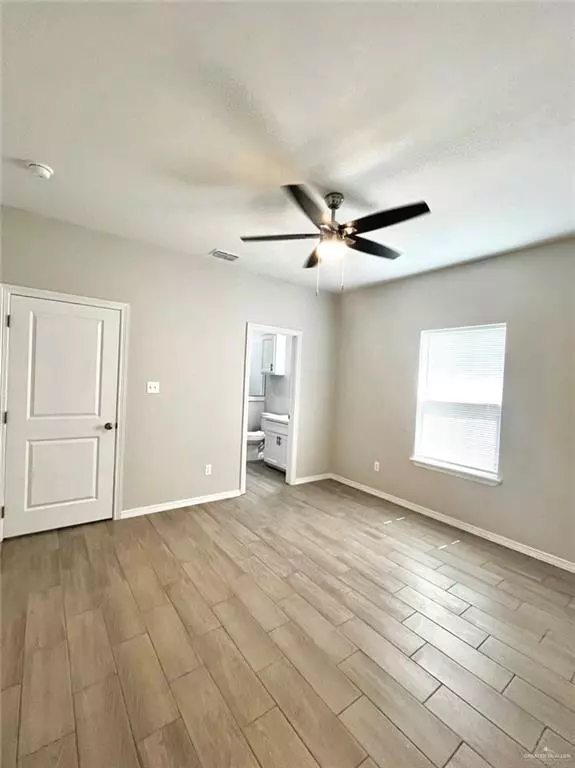 Weslaco, TX 78596,1635 Playa DR #1