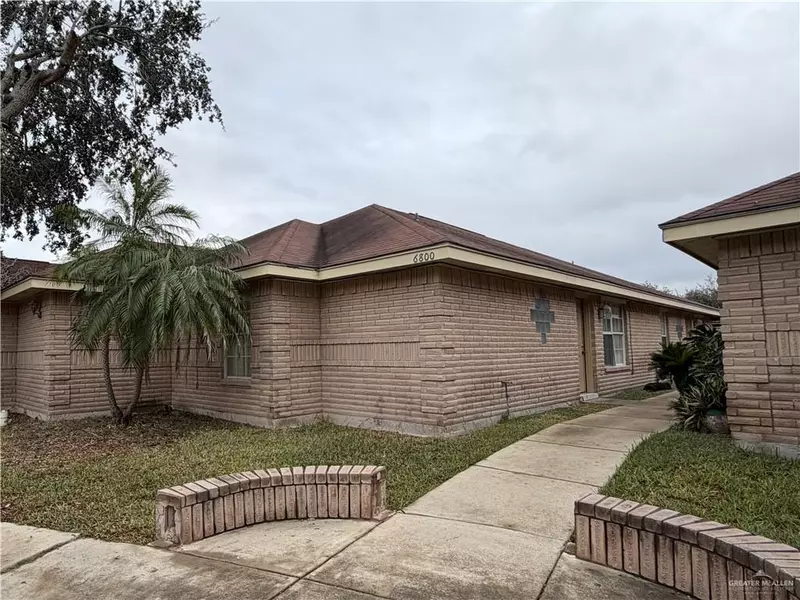 6800 N 7th CT #2, Mcallen, TX 78504