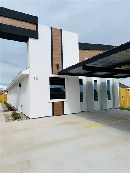 701 N Onyx AVE #2, Edinburg, TX 78541