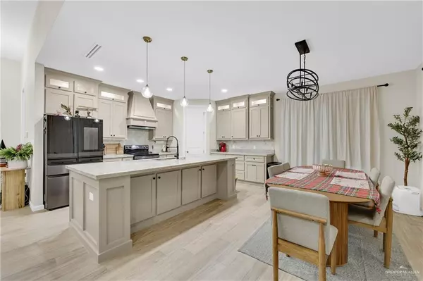 Mission, TX 78574,3006 Silver Oak AVE