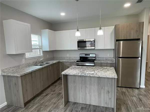 Alton, TX 78573,912 #3 Kentucky ST