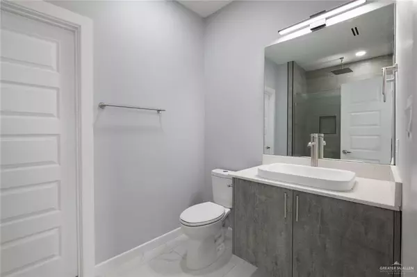 Edinburg, TX 78541,1300 N Aryana AVE