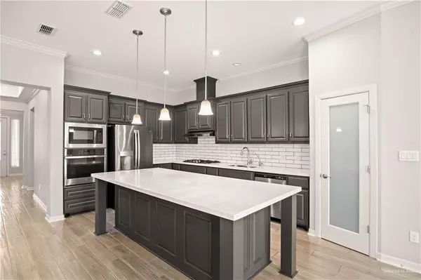 Mcallen, TX 78504,4813 Choke Canyon DR