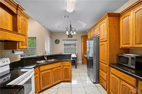 Mission, TX 78572,1013 W E ST