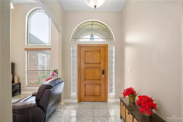 Mission, TX 78572,1013 W E ST