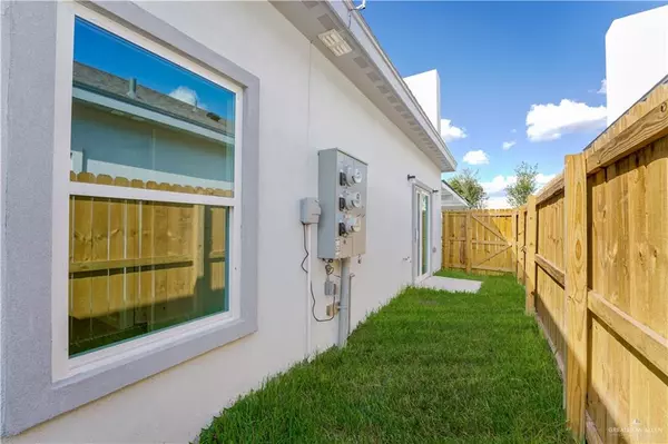 Mission, TX 78573,5709 Notre Dame AVE