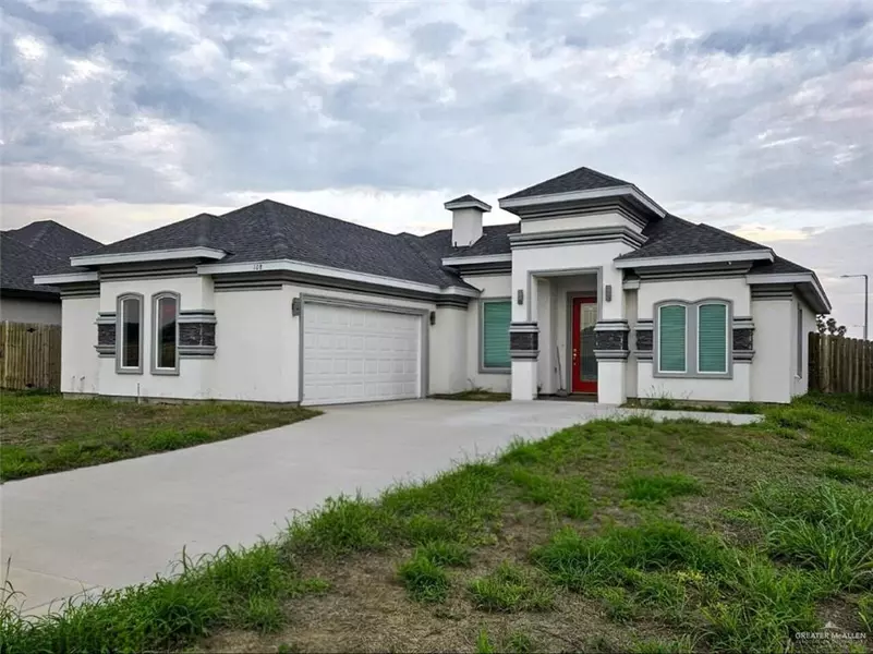 108 S Brooks CIR, La Feria, TX 78559