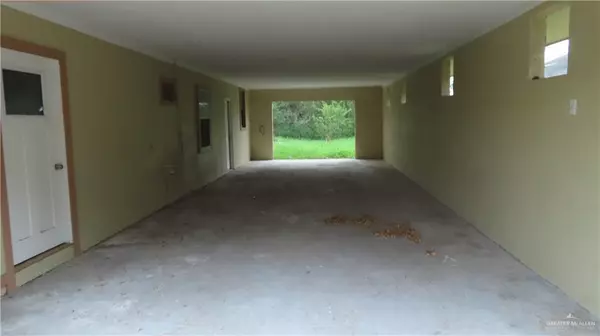 Donna, TX 78537,8210 Tweety ST