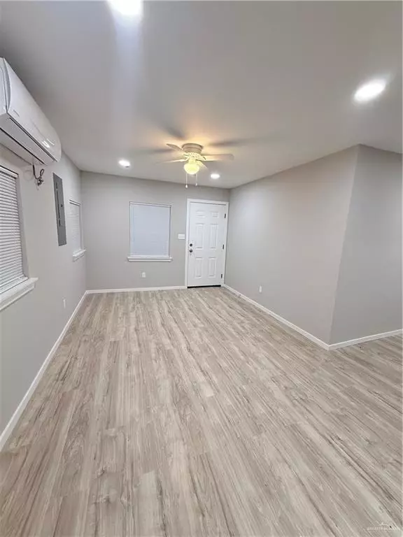 Edinburg, TX 78541,5729 Gardenia ST