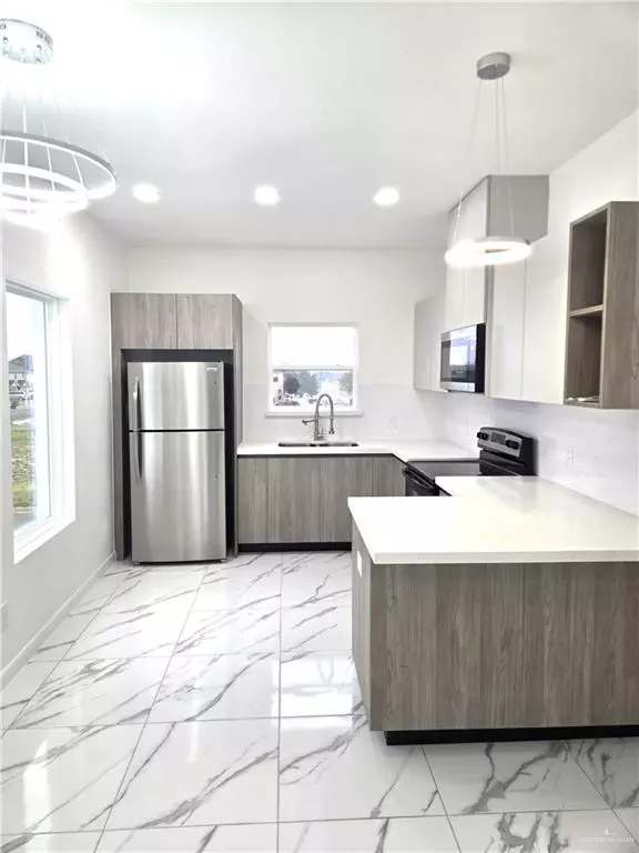 Mission, TX 78573,3201 Magdalena ST #5