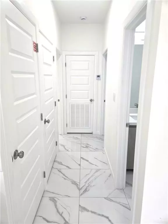 Mission, TX 78573,3201 Magdalena ST #5