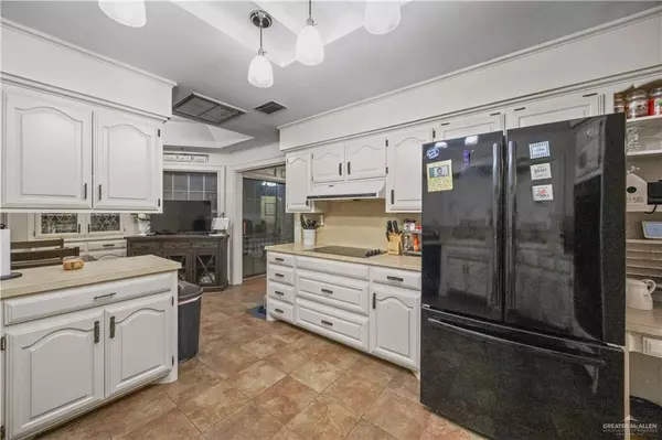 Mcallen, TX 78504,301 Condor AVE