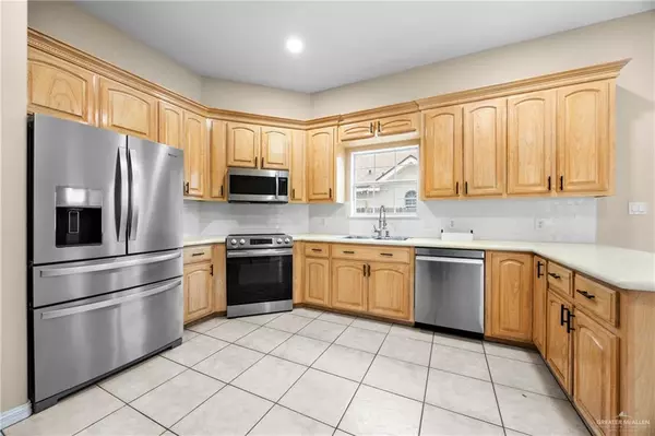 Mcallen, TX 78501,2200 N H ST