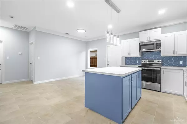 Mcallen, TX 78504,3500 Frio AVE