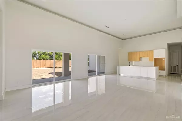 Mcallen, TX 78504,2309 Trinity AVE