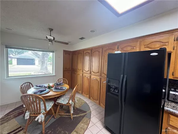 Alamo, TX 78516,307 Rebecca DR