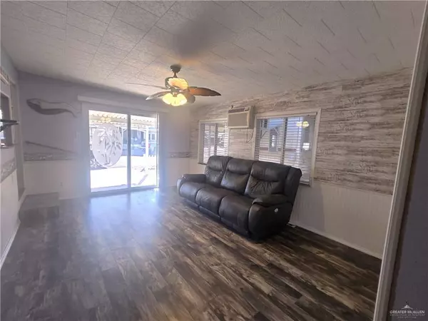 Mission, TX 78573,226 Harness DR