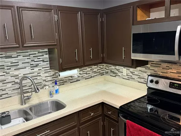 Mcallen, TX 78504,2004 Mynah AVE