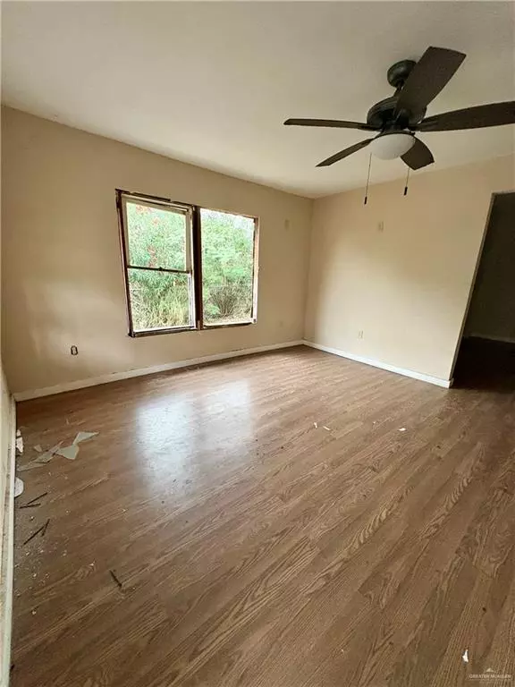 Harlingen, TX 78550,605 E Madison AVE E