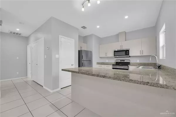 Edinburg, TX 78541,3811 Paola ST #4