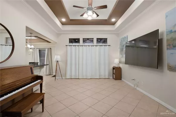 Edinburg, TX 78542,3813 Timberwood DR