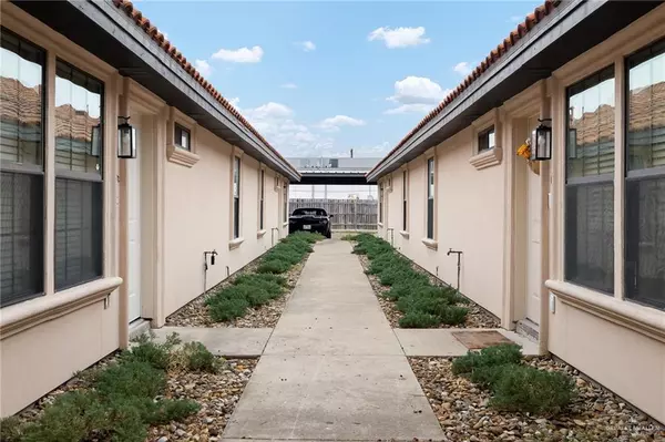 Mcallen, TX 78504,2404 Shasta AVE #4