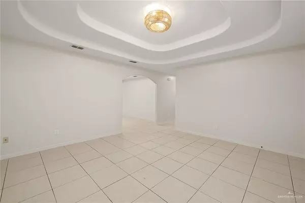 Mcallen, TX 78504,2404 Shasta AVE #4