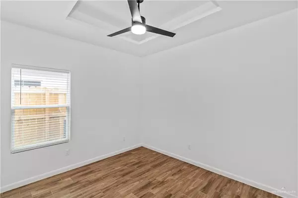 Edinburg, TX 78541,1000 N Woodson AVE