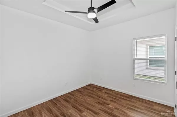 Edinburg, TX 78541,1000 N Woodson AVE