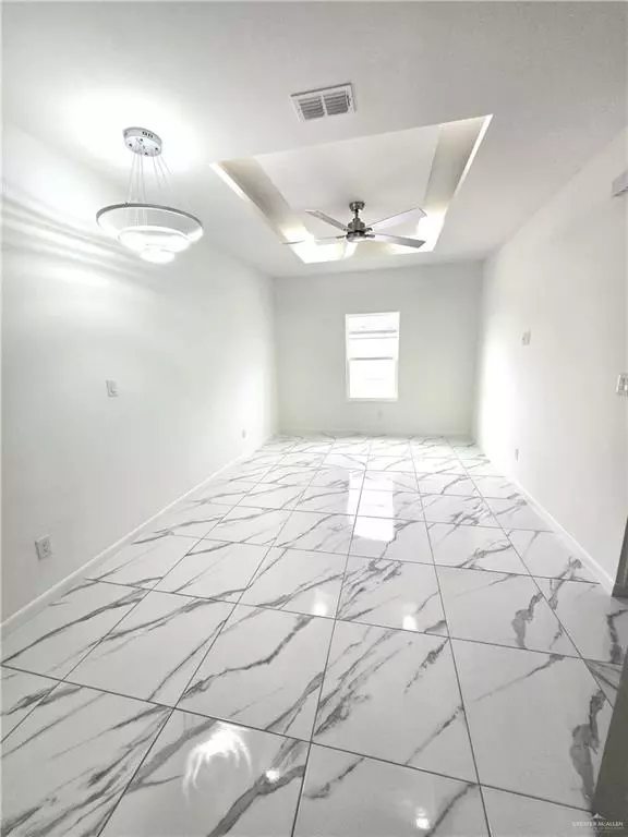 Mission, TX 78573,3201 Magdalena ST #6