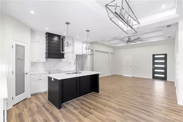 Hidalgo, TX 78504,2705 Torreon ST