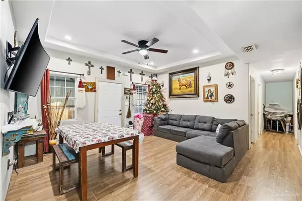 Edinburg, TX 78542,5305 La Cima DR