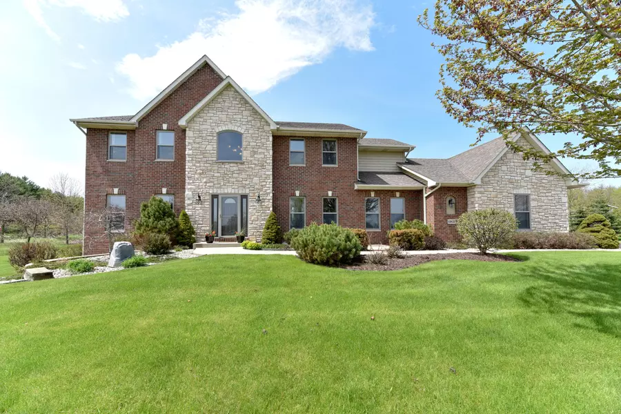 13425 N Laurel, Mequon, WI 53097