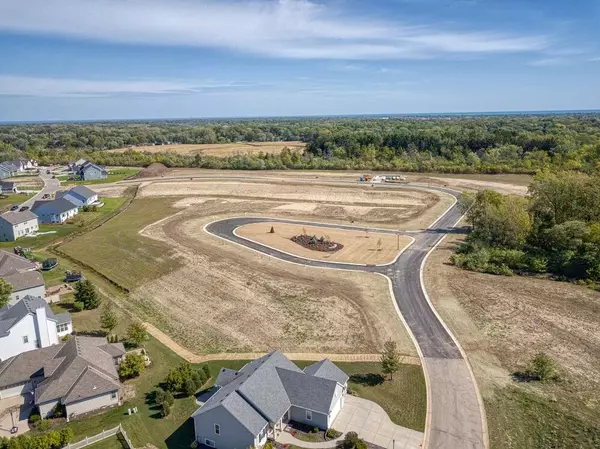 Caledonia, WI 53406,3306 Bergamont