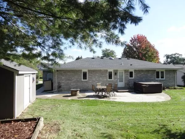 Waterford, WI 53185,414 Whippletree